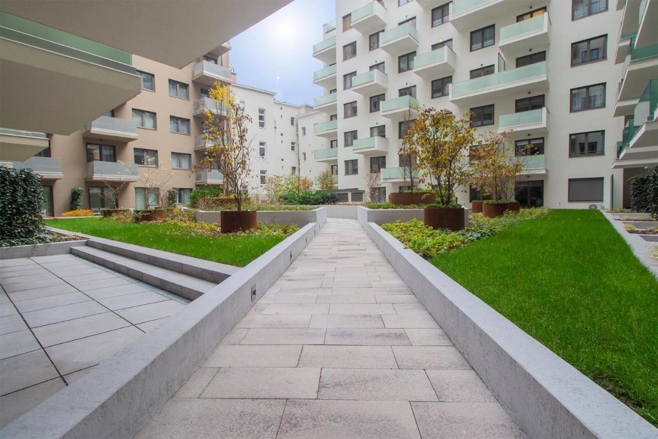 Corvin Modern Suite Budapest Eksteriør billede